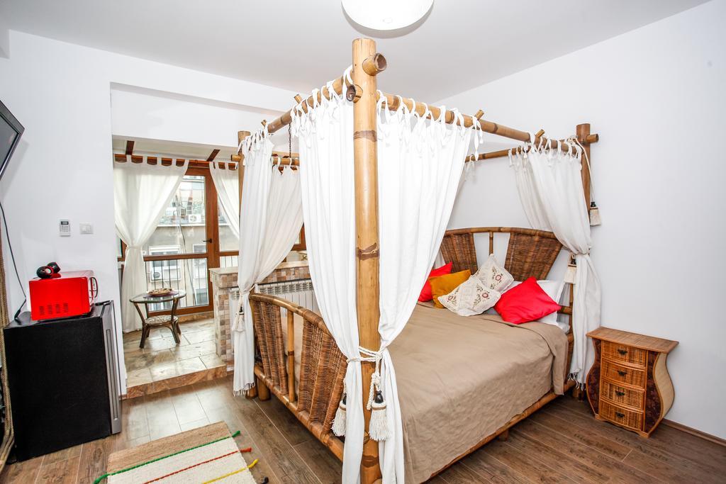 City Center Oasis Apartman Bukarest Kültér fotó