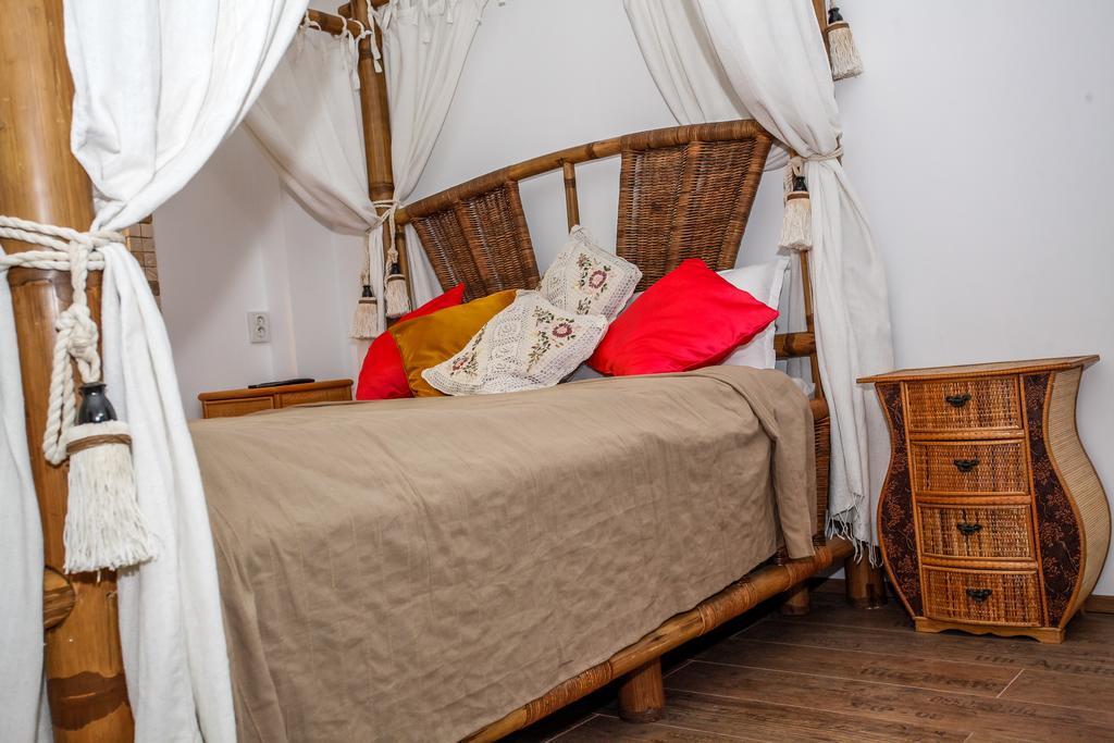 City Center Oasis Apartman Bukarest Kültér fotó