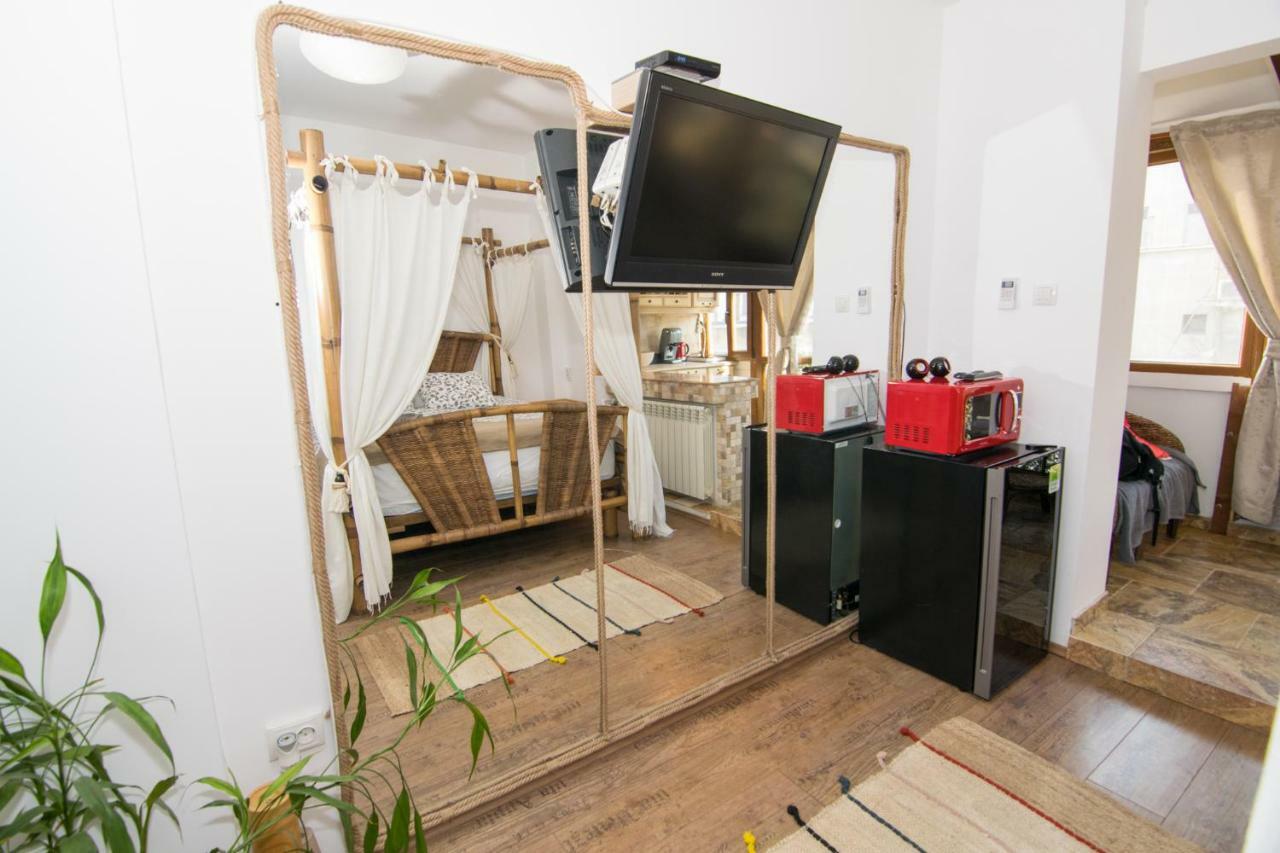 City Center Oasis Apartman Bukarest Kültér fotó